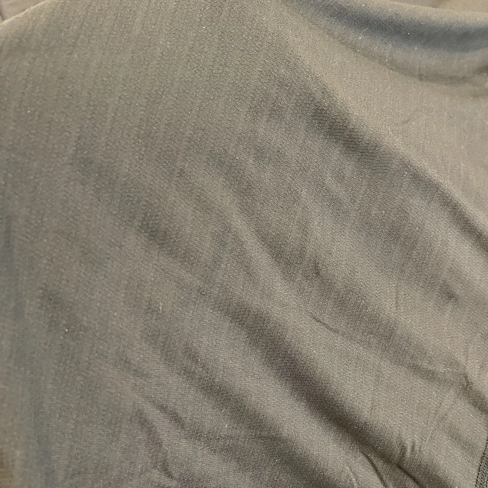 Lululemon Men's Black Short Sleeve Athletic Tee Shirt Run Gym Size L‎ Swift Tech